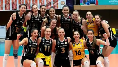 VakıfBank'ta Veda Zili: İki Oyuncu Ayrılıyor