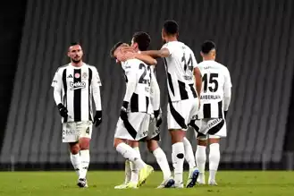 Beşiktaş, Kırklarelispor'u 2-0 Yendi!