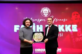 Fatih Tekke, Akçaabat'ta Futbolseverlerle Buluştu