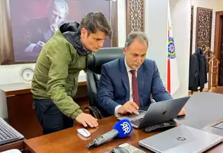 Isparta Emniyet Müdürü, "Yılın Kareleri"ni Seçti