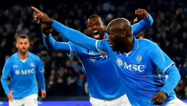 Napoli, Juventus'u Yenerek Liderliğini Pevlendirdi!