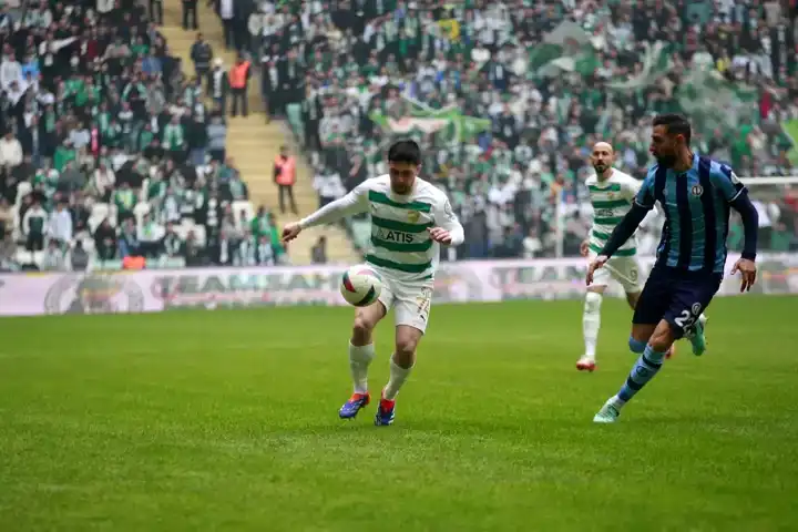 Bursaspor, Anadolu Üniversitesini 4-1 Yendi!