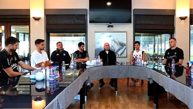 Yücel, Beşiktaş Futbol Takımıyla Buluştu